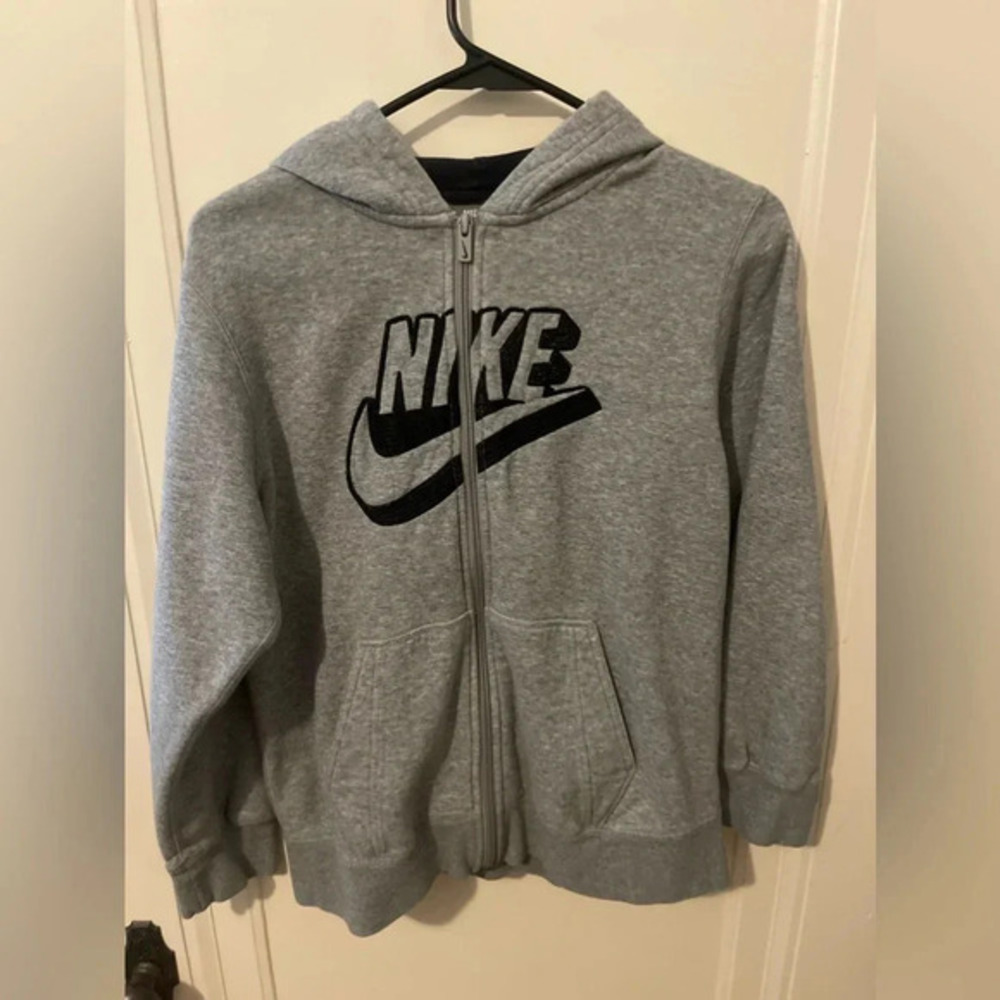 NIKE sewn logo zip up jacket with hood Size M